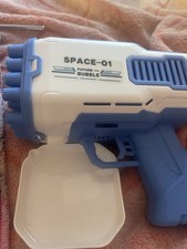 Bubble Blower Gun Provides Hours Of Entertainment For Children Battery Operated