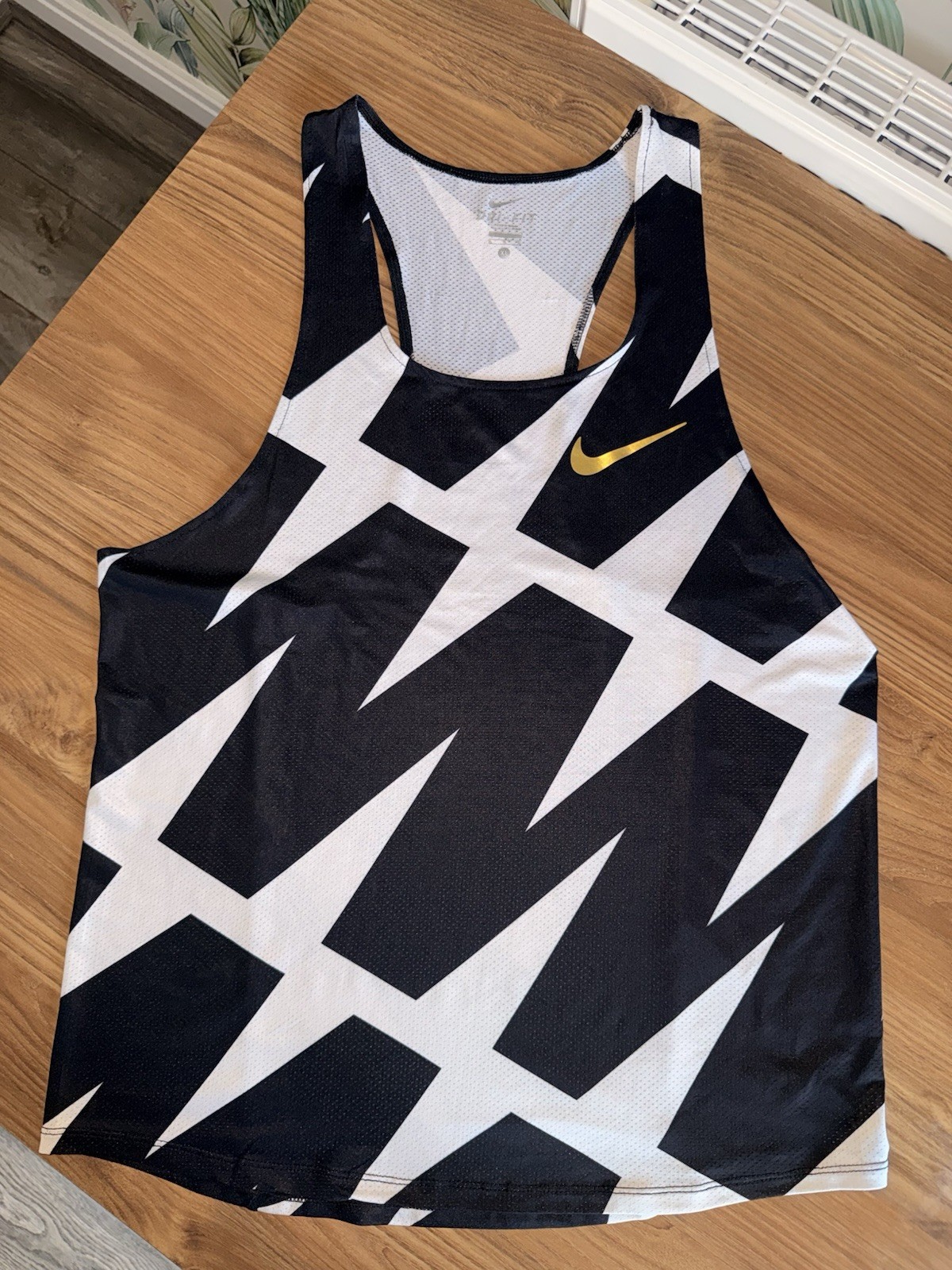 Nike Aeroswift Dri-Fit ADV Men's Running Singlet Vest