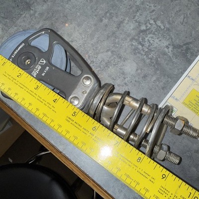 Antal Stand up block on eye bolt 90 x 16 sheave size 3 3/8