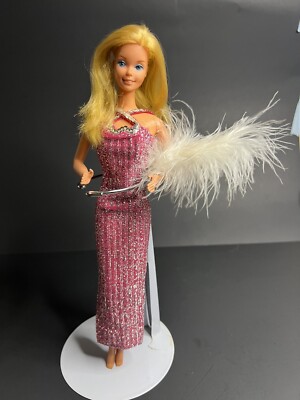 Lot De 5 Boas Vintage Pour Barbie Superstar - Accessoires D'occasion Pour Collectionneurs