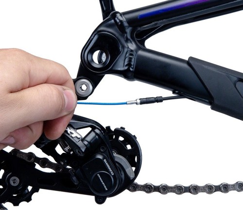 Park Tool IR-1.3 Magnetic Internal Bicycle / Bike Cable Routing Kit DI2+EW-SD300 - Picture 6 of 6