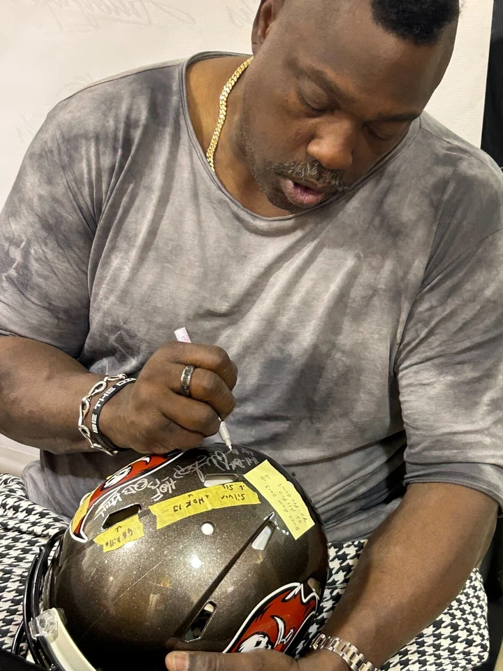 WARREN SAPP SIGNED HELMET TAMPA BAY BUCCANEERS BUCS JSA SUPER BOWL XXXVII HOF - Image 2 of 4