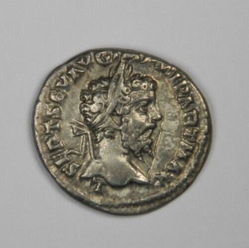 ANCIENT COIN AR SILVER DENARIUS SEPTIMIUS SEVERUS MONETA AUGG 193-211 Inv#1068 - Picture 1 of 2