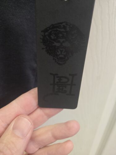 Ed Hardy Men’s Small Tiger T-shirt Men's Gold Grey Spellout Front Back Hit NWT - Picture 4 of 4