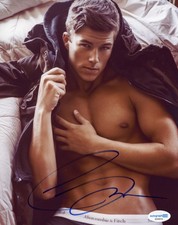 Chase Mattson Signed Autograph 8x10 Photo Shirtless Male Model Tik Tok Star ACOA Chase Mattson Signed Autograph 8x10 Photo Shirtless Male Model Tik Tok Star ACOA