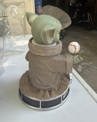 Texas Rangers Star Wars Mandalorian & Grogu The Child Figurine