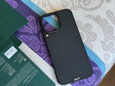 Mous Case Hülle für iPhone 16 Pro Max MagSafe Carbon Fibre - Limitless6.0 WieNeu