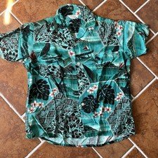 Vintage Penney  s 100 Rayon Made In Japan Loop Collar Shirt Hawaiian Print M