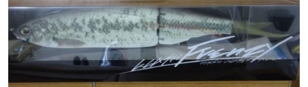 Division Rebel Tackles Crash Frenzy DRT Bus Lightweight Natural movement Japan - Image 4