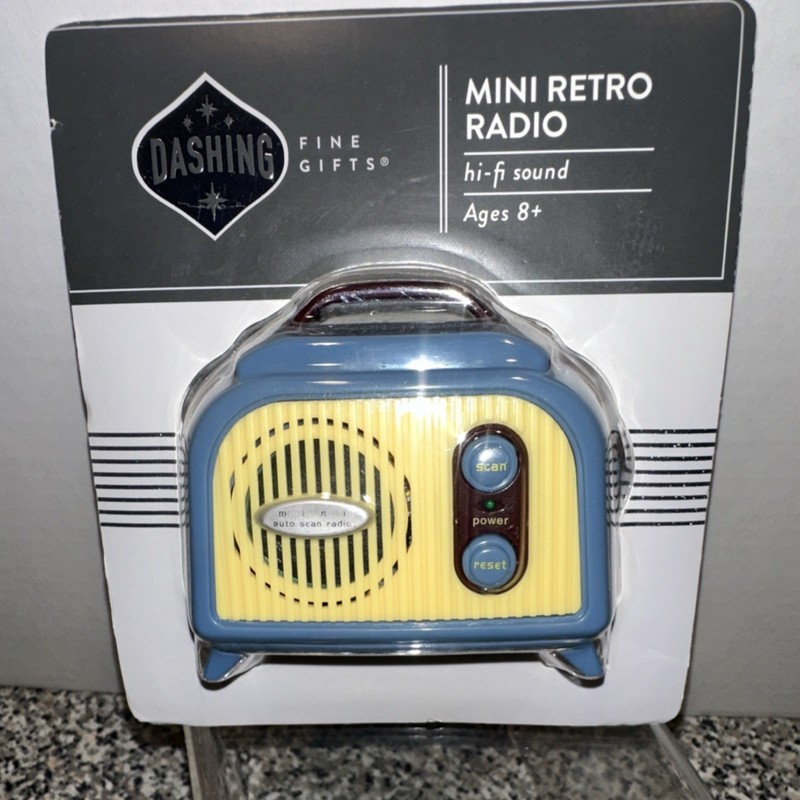 Mini Retro Radio Pocket FM Blue Yellow Hi-Fi Sound Auto Scan for 18” size dolls 
