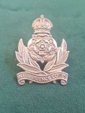 INTELLIGENCE CORPS OFFICERS SILVER CAP BADGE ON LUGS KINGS CROWN ORIGINAL