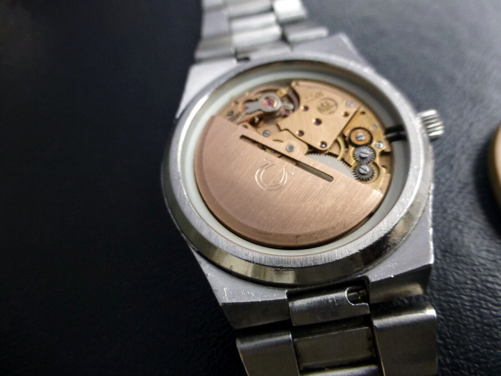 OMEGA AUTOMATIC SEAMASTER COSMIC 2000 image 5