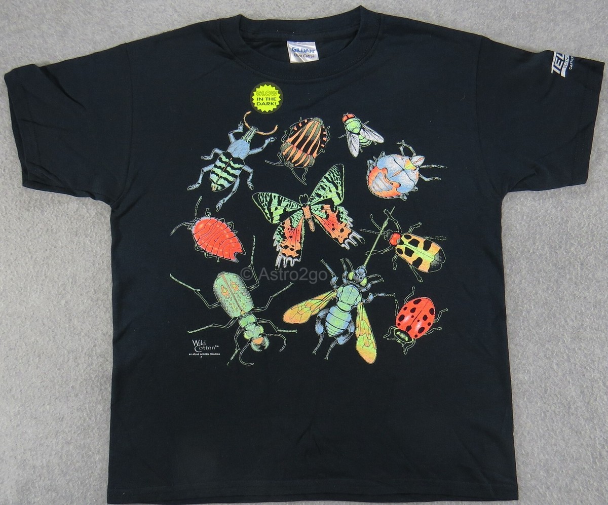 Bugs! Adorable Shirt Crawling With Bugs Cute Play T-Shirt Bugs! Adorable Shirt Crawling With Bugs Cute Play T-Shirt