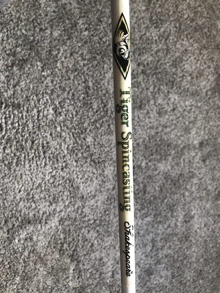 Shakespeare Tiger #TSC662MH 6'6" 2pc Medium/Heavy Spincasting Rod T20 Reel Combo - Image 3 of 4