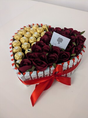 Schokolade Kinder Ferrero Rocher Herz Seidenblumen - Geschenkkorb 