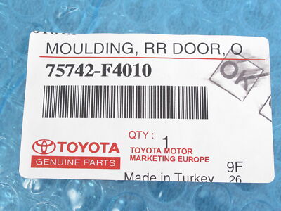 FORME ダウンジレ Genuine OEM Toyota 75742-F4010 Driver Rear Lower Door Molding 18