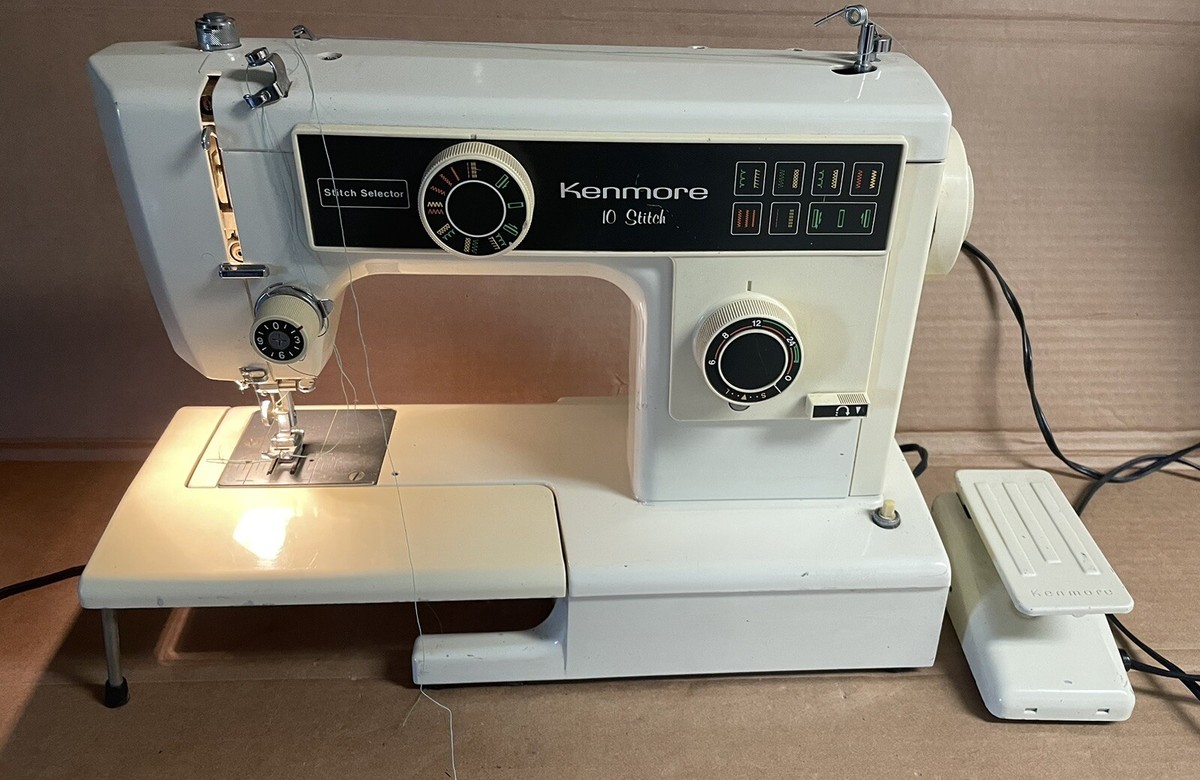 Kenmore 10 Stitch Sewing Machine With Foot Pedal and