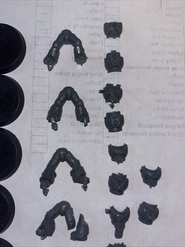 Warhammer 40k Space Marine Devastator Bodies X6 - Foto 3 di 3