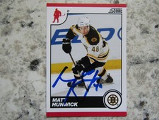 Boston Bruins Matt Hunwick Signed Autographed 2010-11 Score Mint