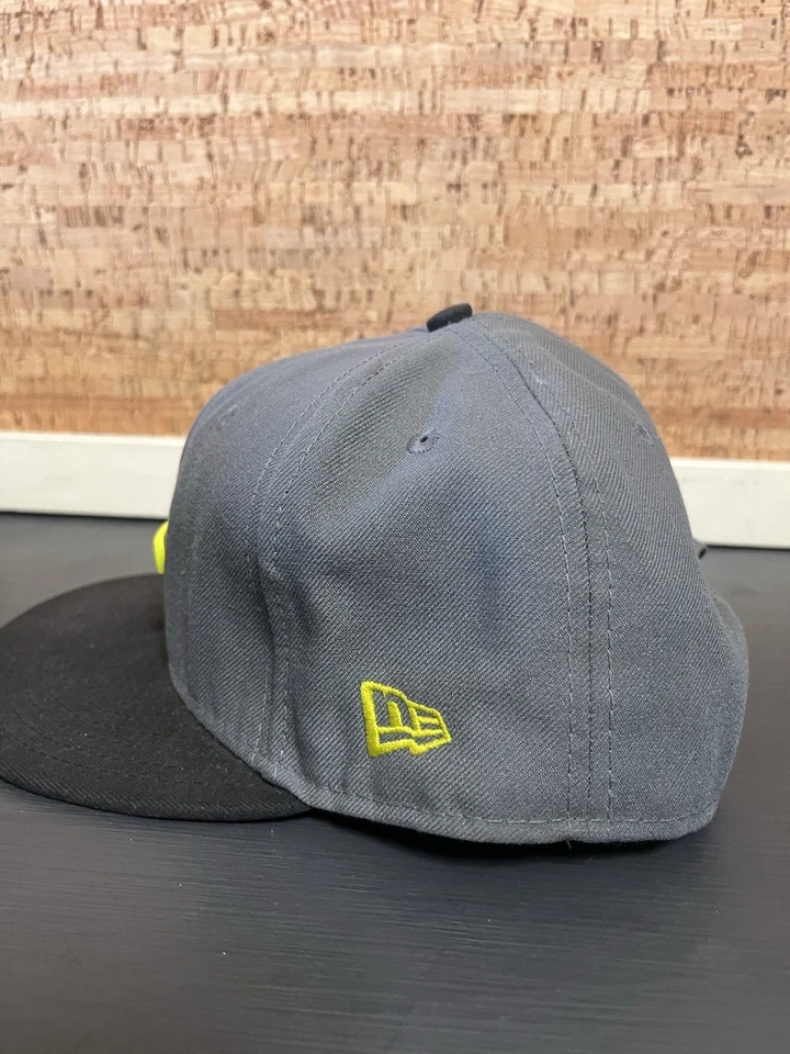 Boné Oakley Metal 2.0 Gascan multicolorido Snapback exclusivo DESCONTINUADO - - Imagem 2 de 4