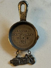 XXX-RARE 1959 ANNUAL DEATH VALLEY M.C. RUN LAPEL PIN FRYING PAN HARLEY DAVIDSON
