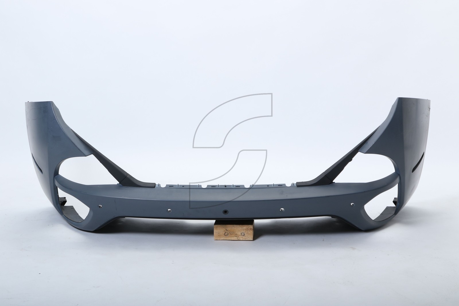 FE-84726010 COMPLETE REAR BUMPER  Ferrari NEW