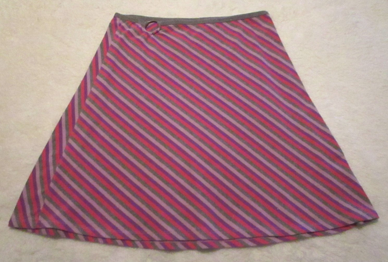 SPLIT Multicolor Diagonal Stripe Cotton Above Kne… - image 1