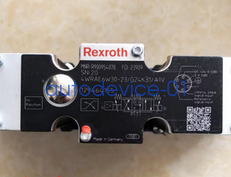 Rexroth R900954078 4WRAE6W30-23/G24K31/A1V valve DHL/FedEx