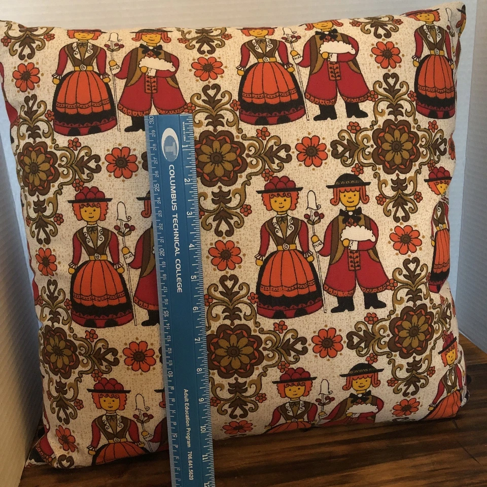 Almohada decorativa vintage de tela de algodón alemana 16x16 arte popular pareja colores años 70 Foto 3 de 3