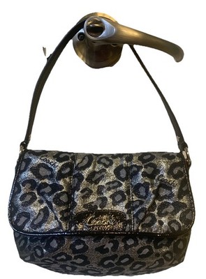 COACH NWT 46178 OCELOT SILVER/GRAY/BLACK METALLIC SIGNATURE SMALL CLUTCH/PURSE 