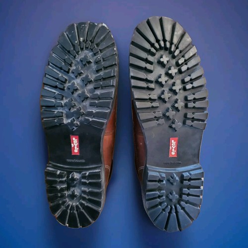 Nuevo. Botas para hombre Levi's Pitt 3/4 LM22526 - Imagen 6 de 8