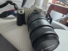 Canon EOS Rebel 2000 35mm SLR Film Camera With An Additional Lense W/ Camera Bag