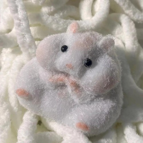 Furry Squishy Hamster Mouse Anti Stress Squeezable Stress Relieve Decompression - Picture 5 of 28