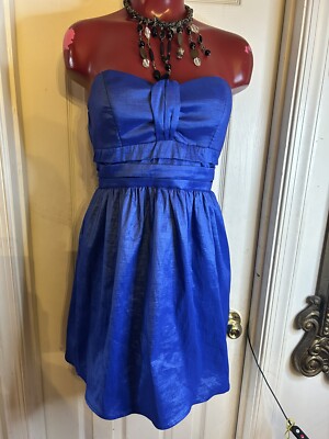 FOREVER 21 JUNIORS SATINY BLUE DRESS - SIZE MEDIUM M | eBay FOREVER 21 JUNIORS SATINY BLUE DRESS - SIZE MEDIUM M | eBay
