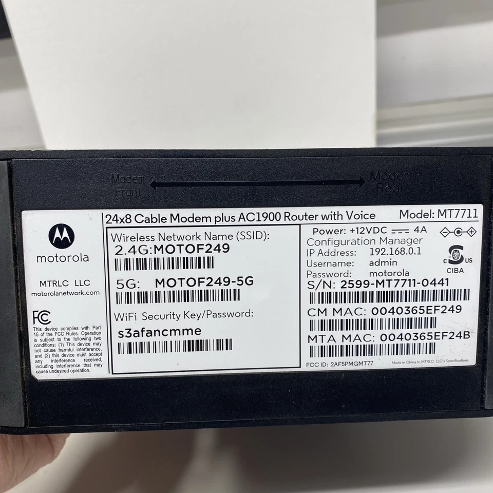 Motorola MG7711 Black 24x8 Cable Modem Plus AC1900 Router With AC Power Adapter - Image 4 of 4