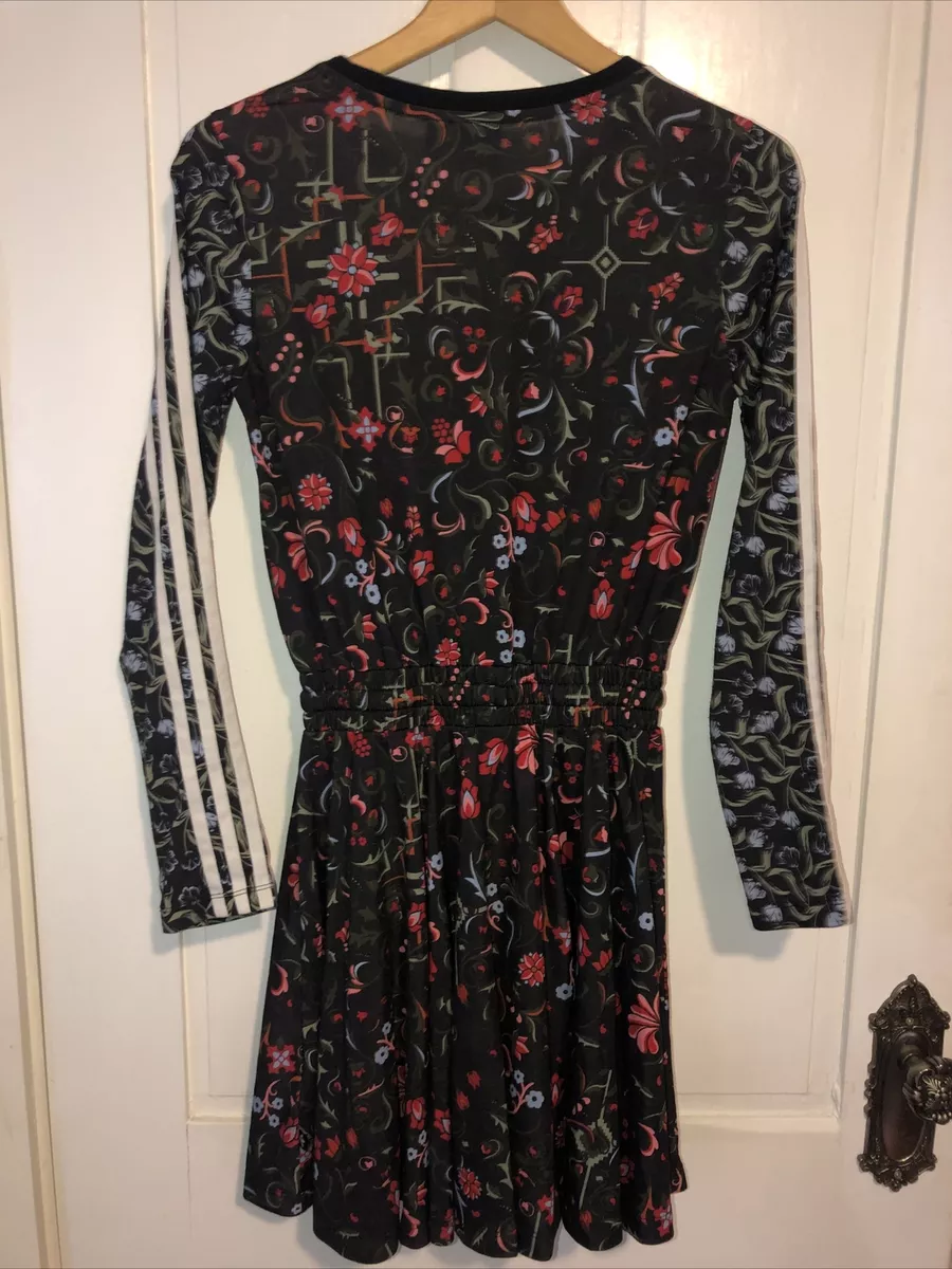 Adidas uk size 2025 to us clothing