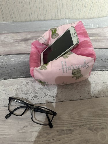 Harrods Bear iPad Pro Stand Kindle Beanbag Holder Tablet Nook Desktop Tidy Gift - Picture 9 of 9