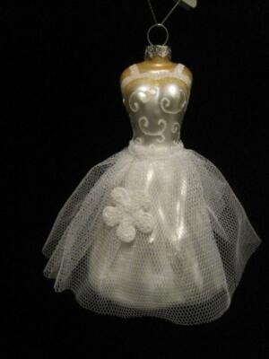 bridal gown~wedding dress~bride~marriage ornament~1st christmas together~nwt