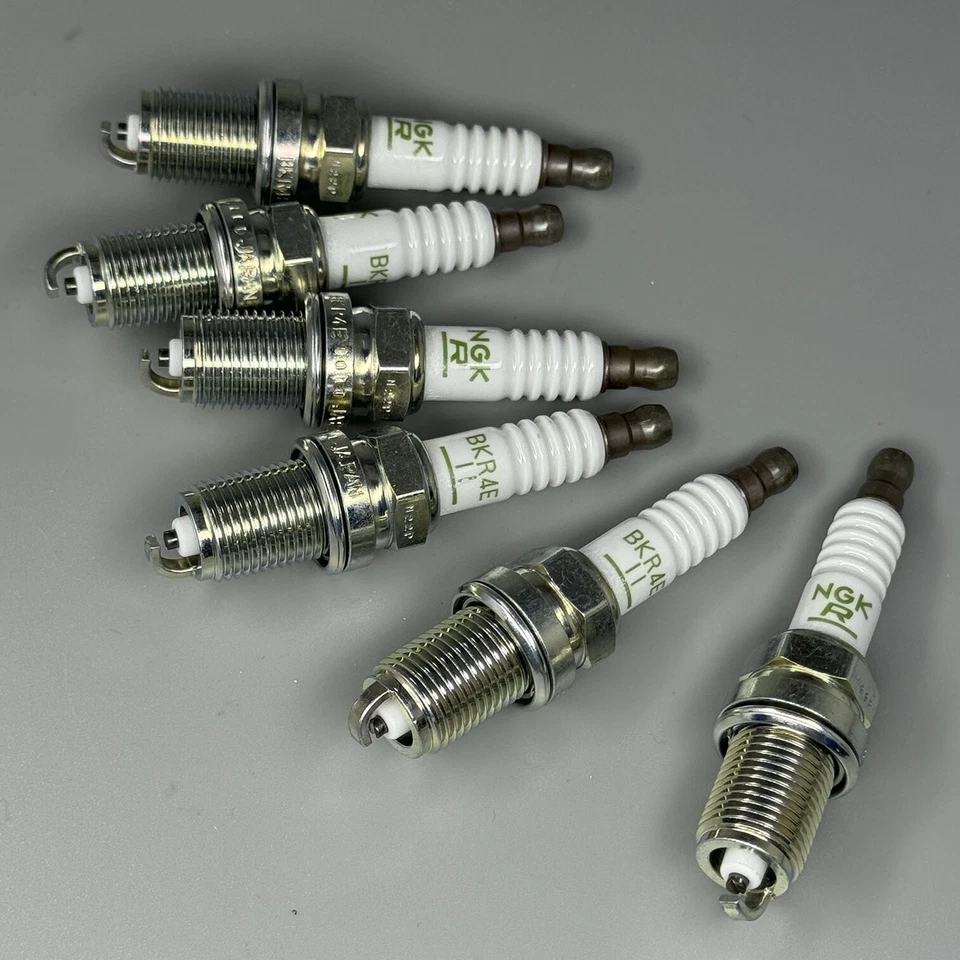 Bujía NGK 6 PIEZAS Hecha en Japón para Rolls-Royce Corniche Saturn SC1 SL SL1 Foto 3 de 4
