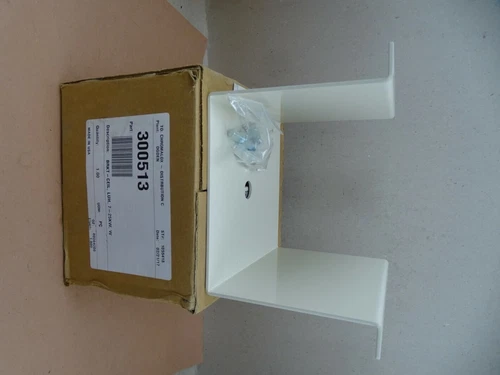 Chromalox Heater Mount Ceiling Bracket for LUH-20 Heater, 170-057703-002