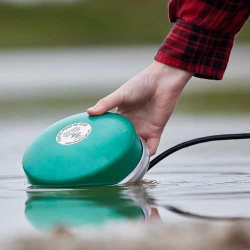1250W Cast Aluminum Floating Pond De-Icer: Smart Thermostat & Anti-Chew Cord - Picture 7 of 11