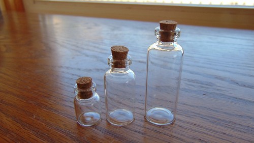 3 pcs Dollhouse Miniature Cork Bottle Kitchen Glass Jar Set ~ 3 Sizes