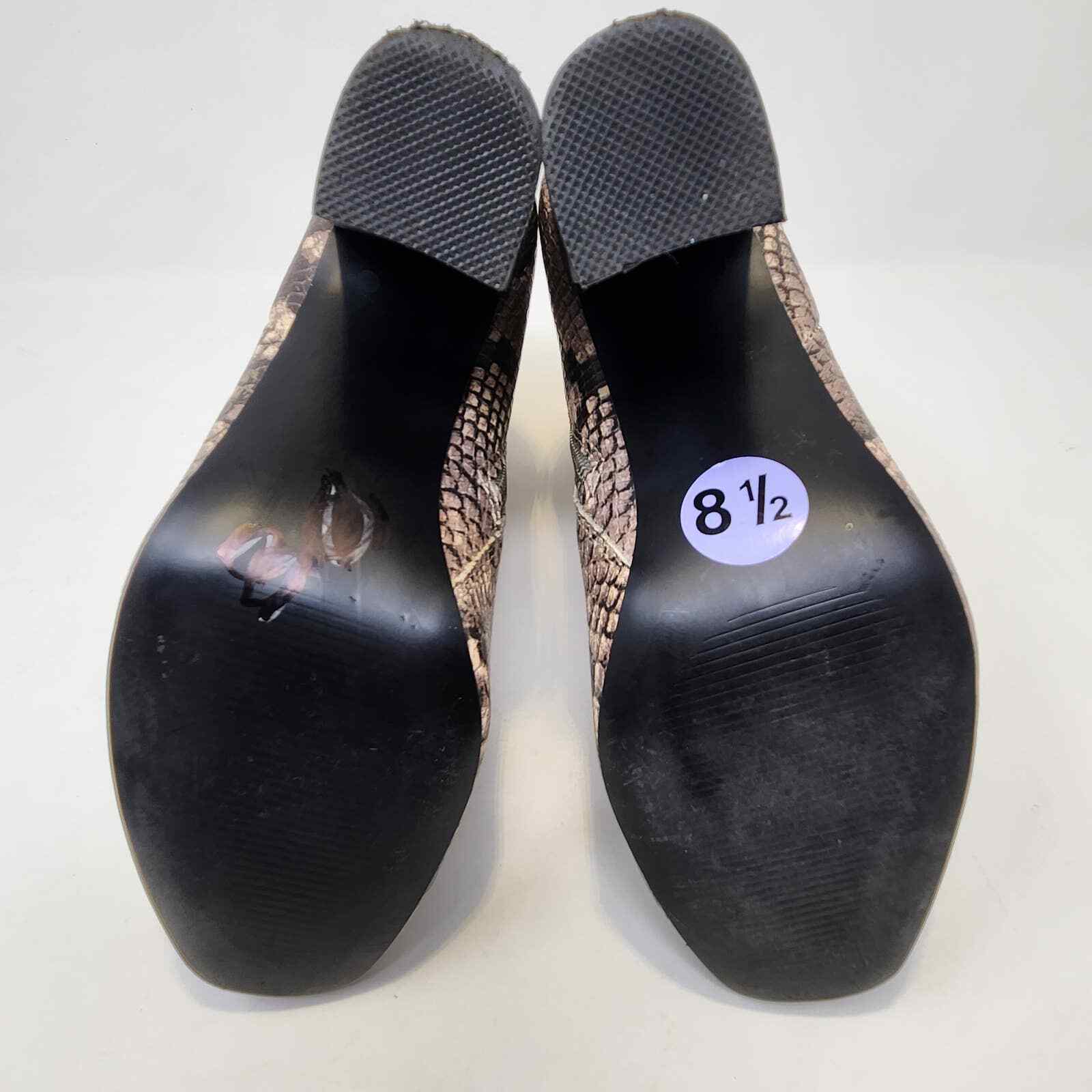 Steve Madden Pixie Gray Snake Print Faux Leather … - image 8