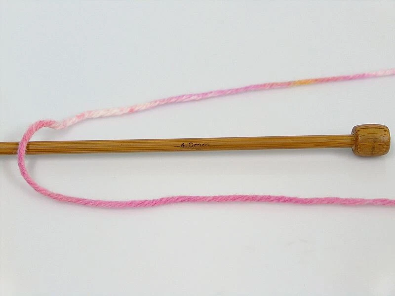 3-Skein Lot Hand Dyed Cashmere Yarn Light 3x100g/225m Pink Green Salmon - Image 3 of 4