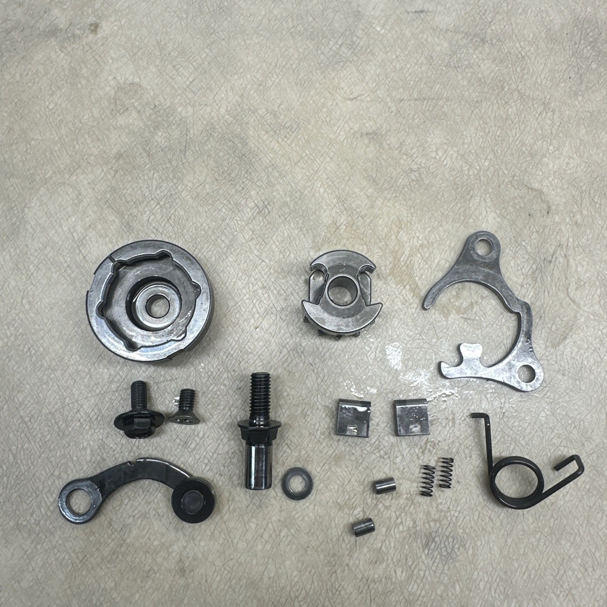 2001 SUZUKI RM250 RM 250 SHIFTING PAWL MECHANISM OEM ASSEMBLY GEAR
