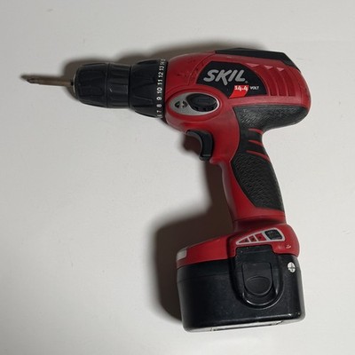 Skil 14.4 Volt Variable Speed Drill #2566 W/ Battery Untested