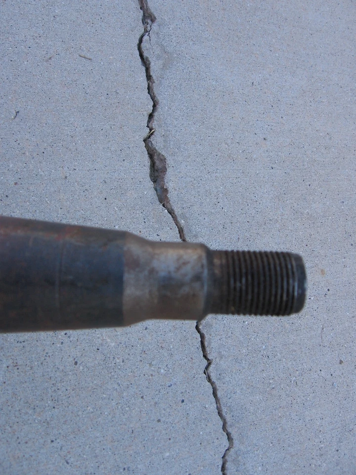 Eje delantero derecho Dodge Truck Van 1973 a 1978 B100 D100 Foto 3 de 3