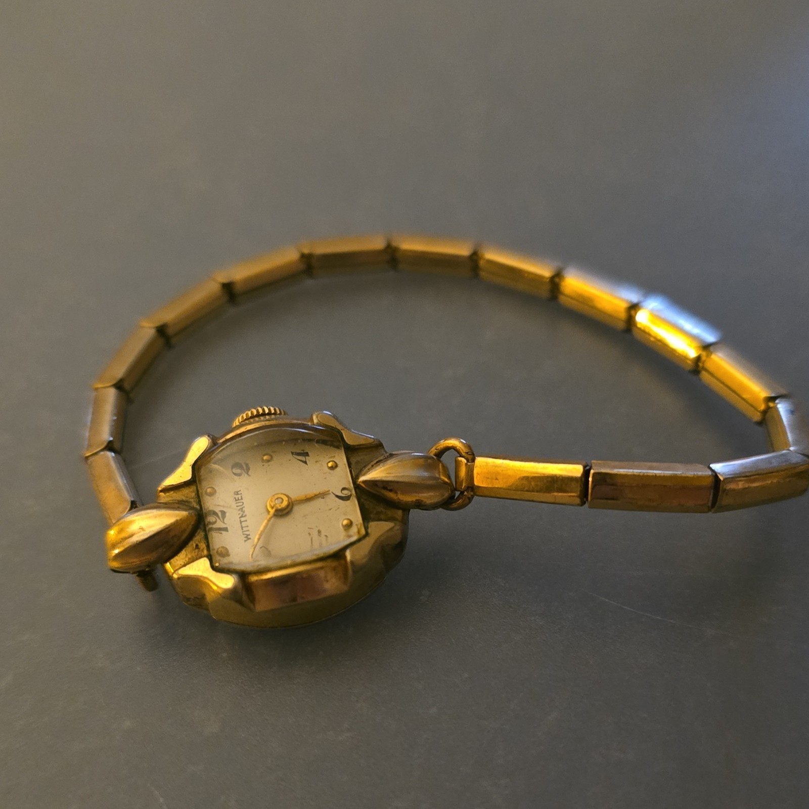 Wittnauer Women's Gold Tone Bracelet Watch Silver Dial Manual Mechanical Arabic