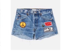 Re/Done x Levis Indigo Patch Denim Hot Shorts. NWT. Size 25. Retail- 350