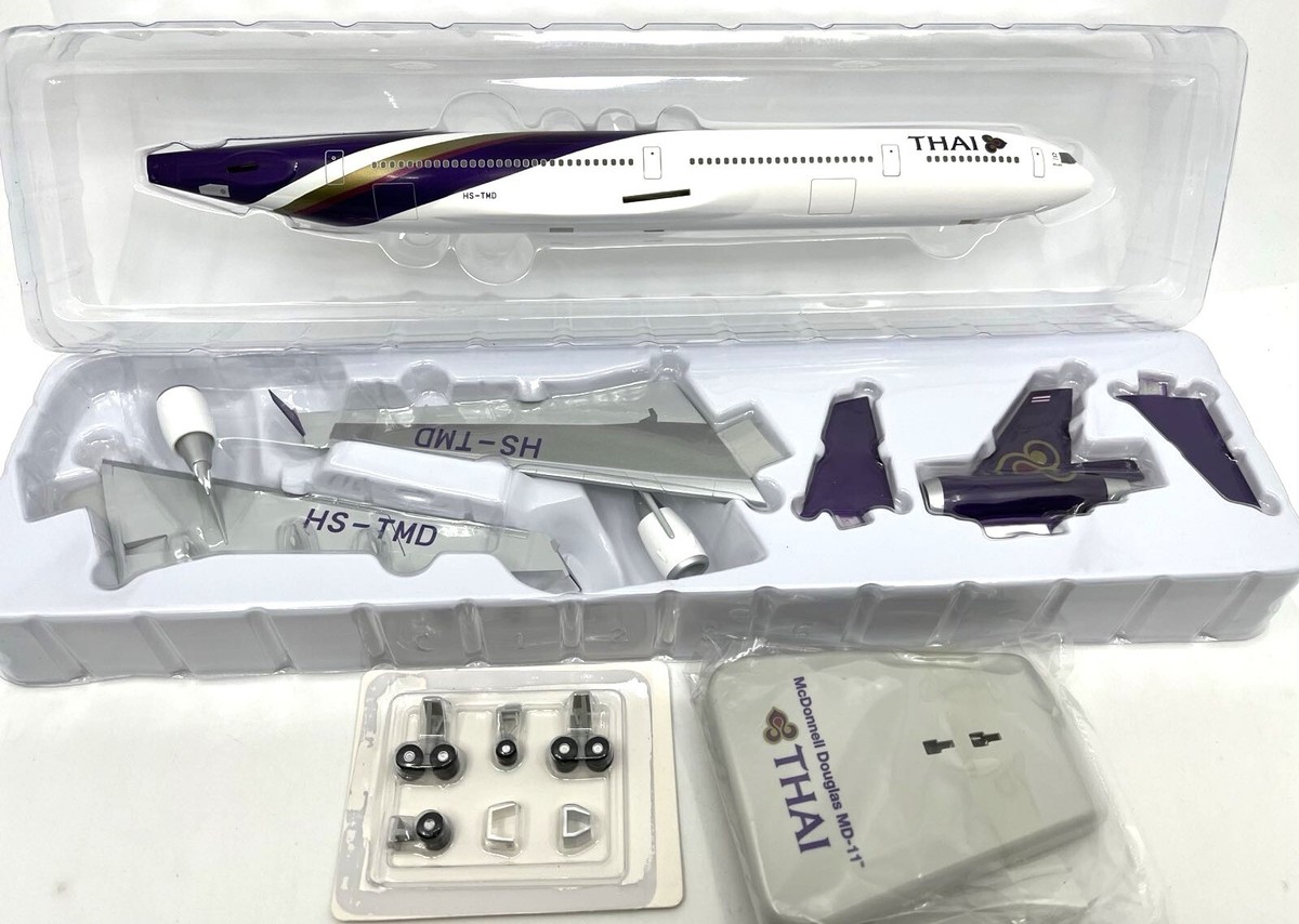 Hogan Wings 11731, Thai Airways, McDonnell Douglas MD-11 Hogan Wings 11731, Thai Airways, McDonnell Douglas MD-11